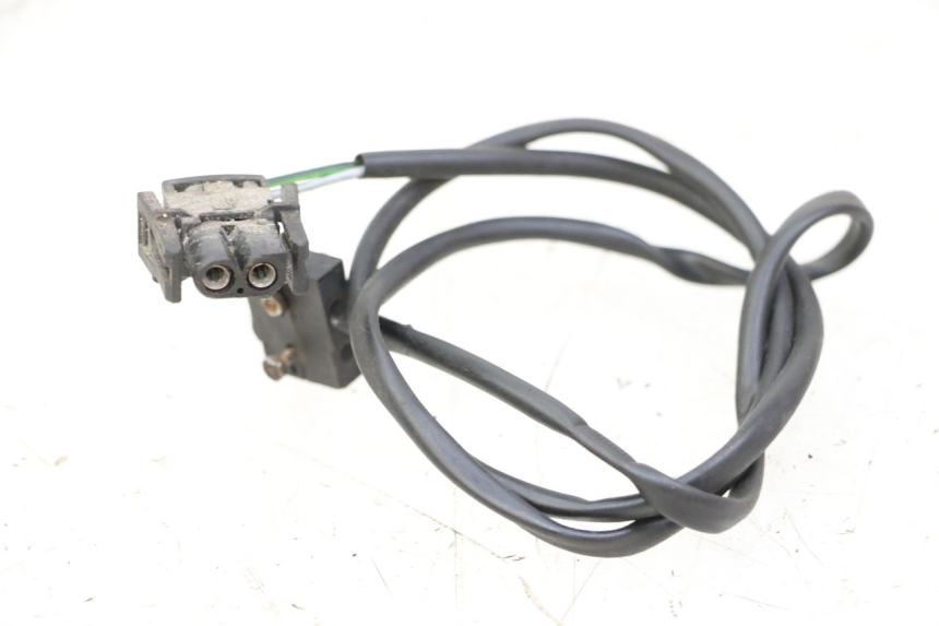 photo de CONTACTEUR FEU STOP DROIT BMW C1 125 (2000 - 2003)