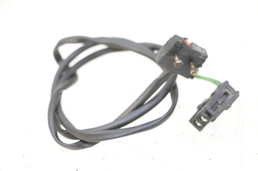 photo de CONTACTEUR FEU STOP DROIT BMW C1 125 (2000 - 2003)