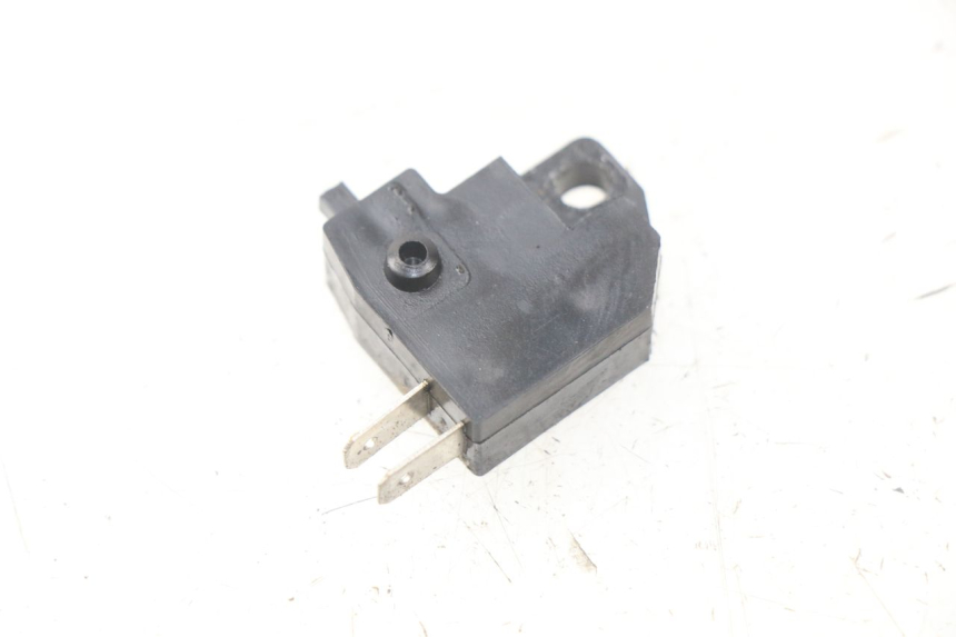 photo de CONTACTEUR FEU STOP DROIT JMSTAR CJ12M 125 (2005 - 2007)