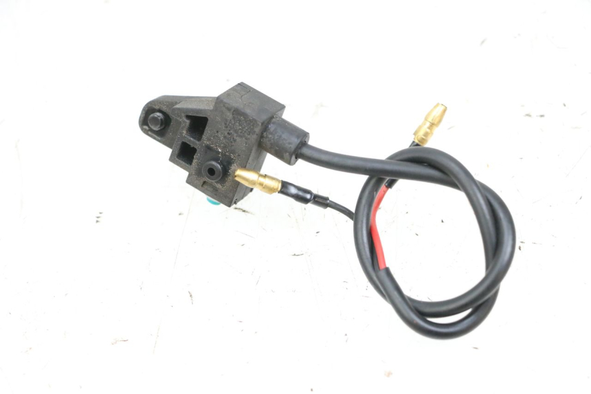 photo de CONTACTEUR FEU STOP DROIT SEGWAY NINEBOT E125S 1 (2022 - 2026) - Zoom état d’usage