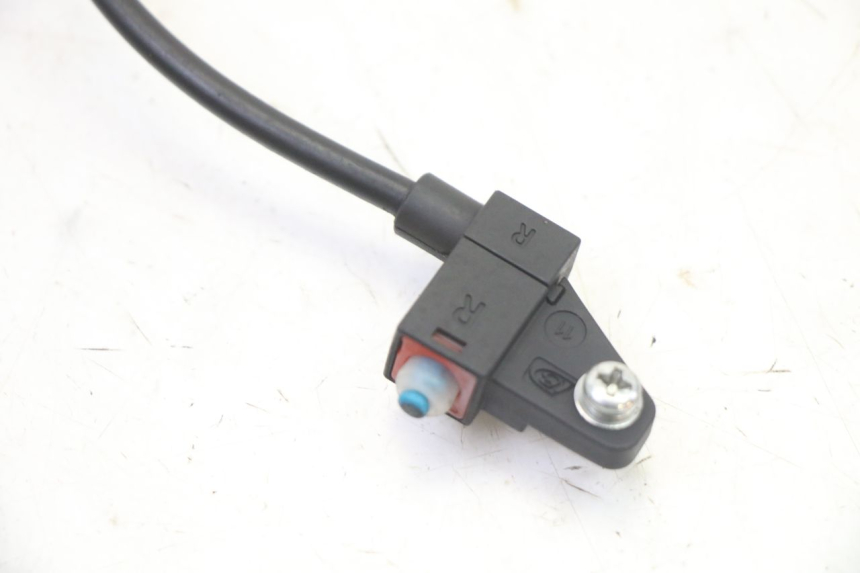 photo de CONTACTEUR FEU STOP DROIT VENESI FLY RETRO 4T 50 (2020 - 2025)