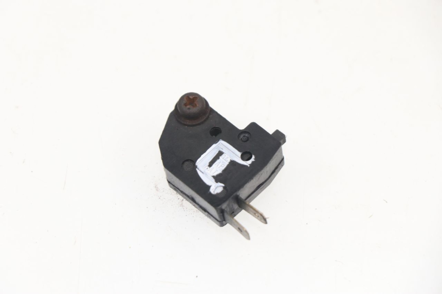 photo de CONTACTEUR FEU STOP DROIT SUZUKI GSX F GSXF 750 (1988 - 1998)