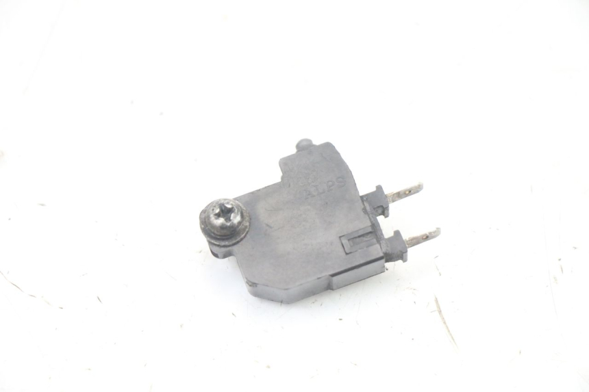 photo de CONTACTEUR FEU STOP DROIT HONDA SH i 300 (2015 - 2020)