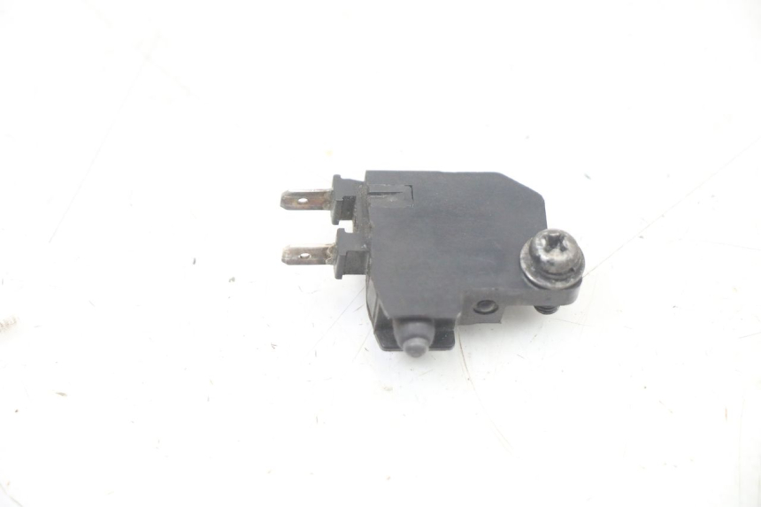 photo de CONTACTEUR FEU STOP DROIT HONDA SH i 300 (2015 - 2020)
