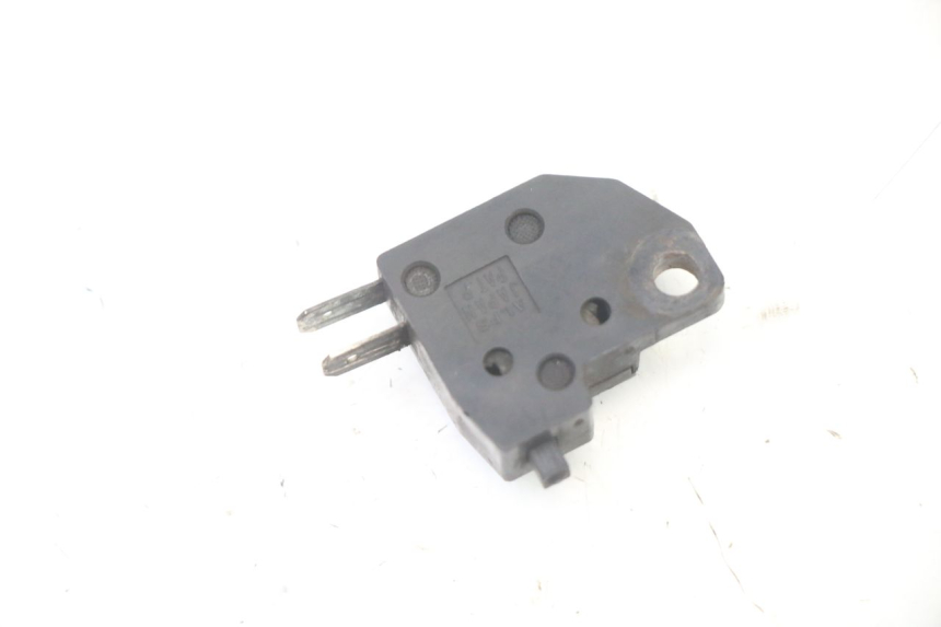 photo de CONTACTEUR FEU STOP DROIT KAWASAKI ZR7 ZR-7 S 750 (1999 - 2004)