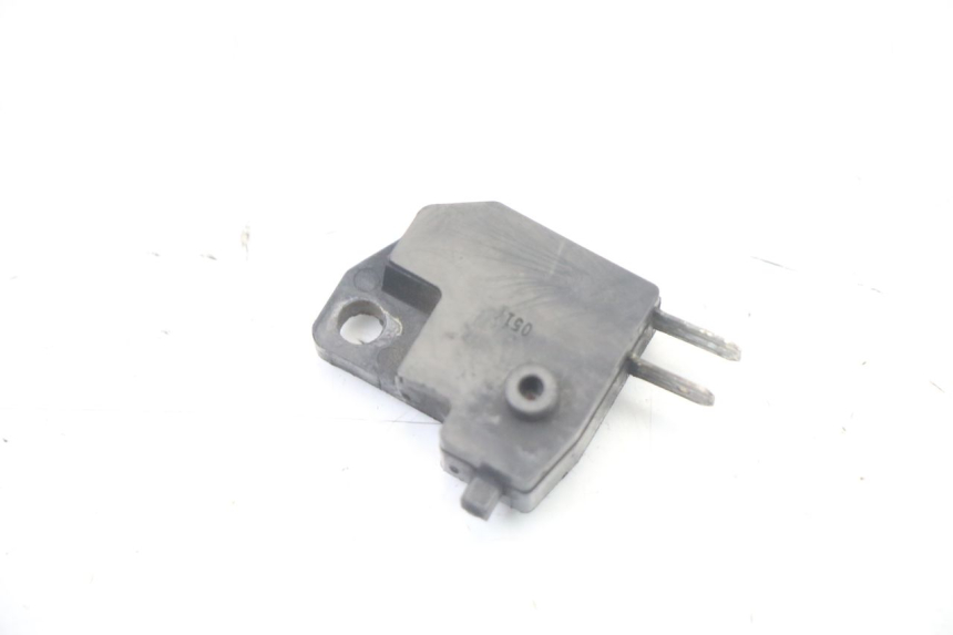photo de CONTACTEUR FEU STOP DROIT KAWASAKI ZR7 ZR-7 S 750 (1999 - 2004)