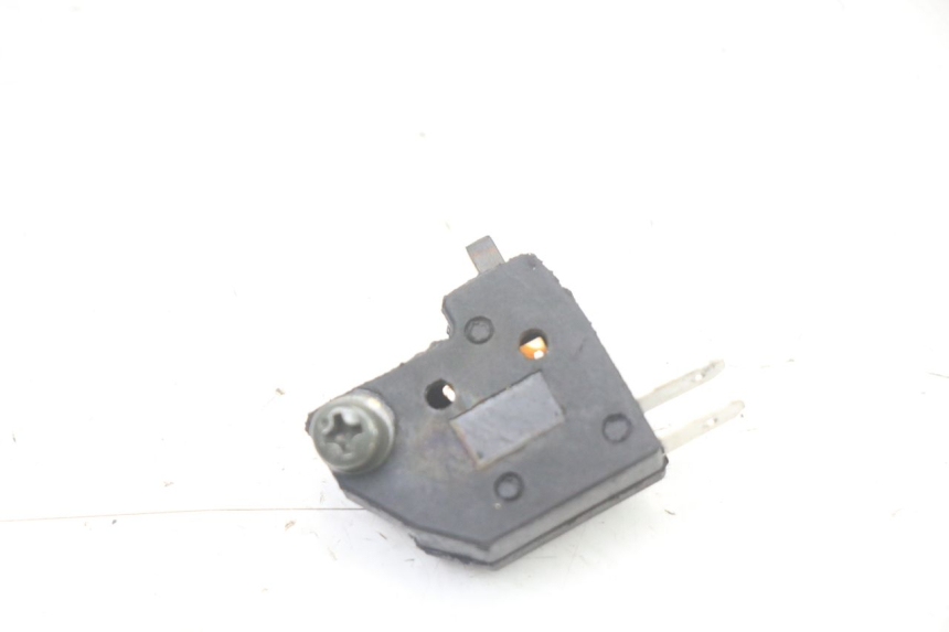 photo de CONTACTEUR FEU STOP DROIT PEUGEOT TREKKER TKR 50 (2005 - 2014)
