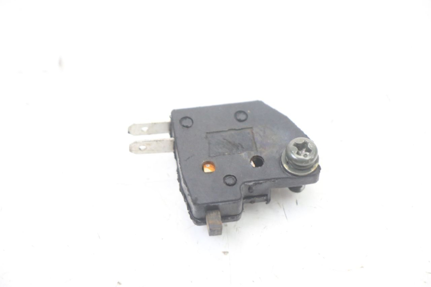 photo de CONTACTEUR FEU STOP DROIT PEUGEOT TREKKER TKR 50 (2005 - 2014)