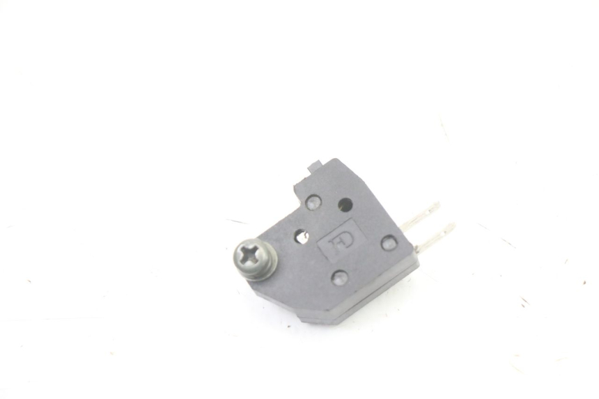 photo de CONTACTEUR FEU STOP DROIT PEUGEOT TWEET 4T 50 (2023 - 2025)