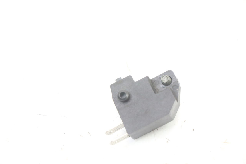 photo de CONTACTEUR FEU STOP DROIT PEUGEOT TWEET 4T 50 (2023 - 2025)