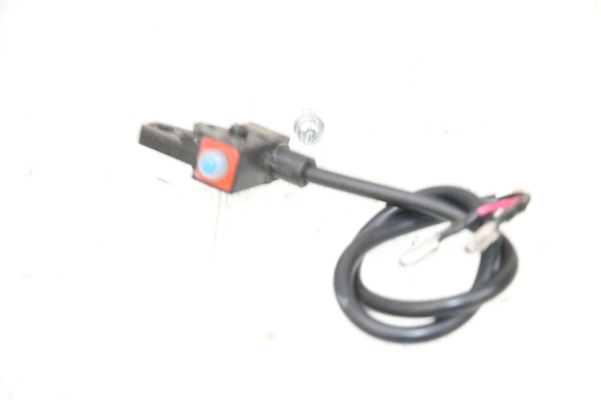 photo de CONTACTEUR FEU STOP DROIT NECO TEMPO 4T 50 (2022 - 2026) - Détail de la pièce