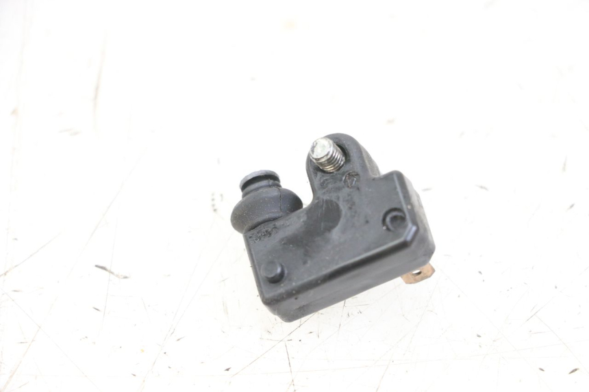 photo de CONTACTEUR FEU STOP DROIT YAMAHA NEO'S NEOS 2T EASY 50 (2013 - 2016)