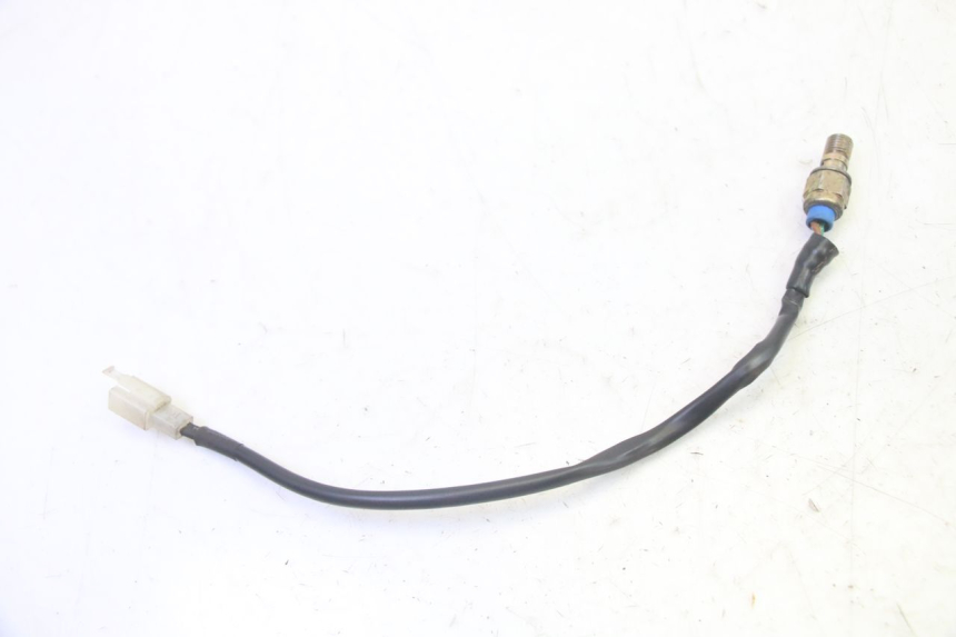 photo de CONTACTEUR FEU STOP GAUCHE ADIVA AD3 300 (2014 - 2020)