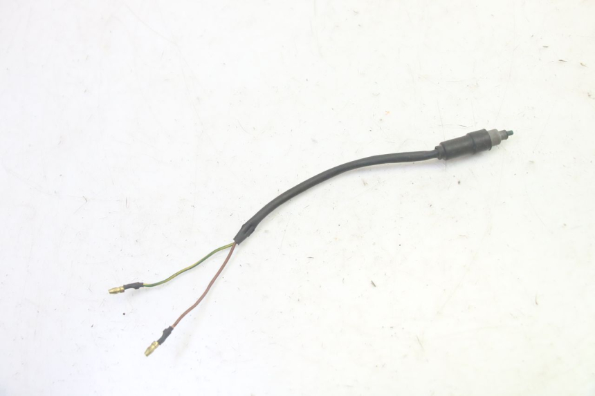 photo de CONTACTEUR FEU STOP GAUCHE MBK BOOSTER SPIRIT 50 (2004 - 2017) - Vue principale