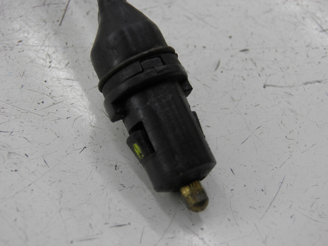 photo de CONTACTEUR FEU STOP GAUCHE MBK FLAME X 125 (2007 - 2016)