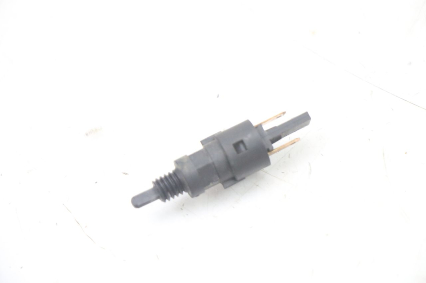 photo de CONTACTEUR FEU STOP GAUCHE PEUGEOT SPEEDFIGHT 3 LC 2T 50 (2009 - 2015)