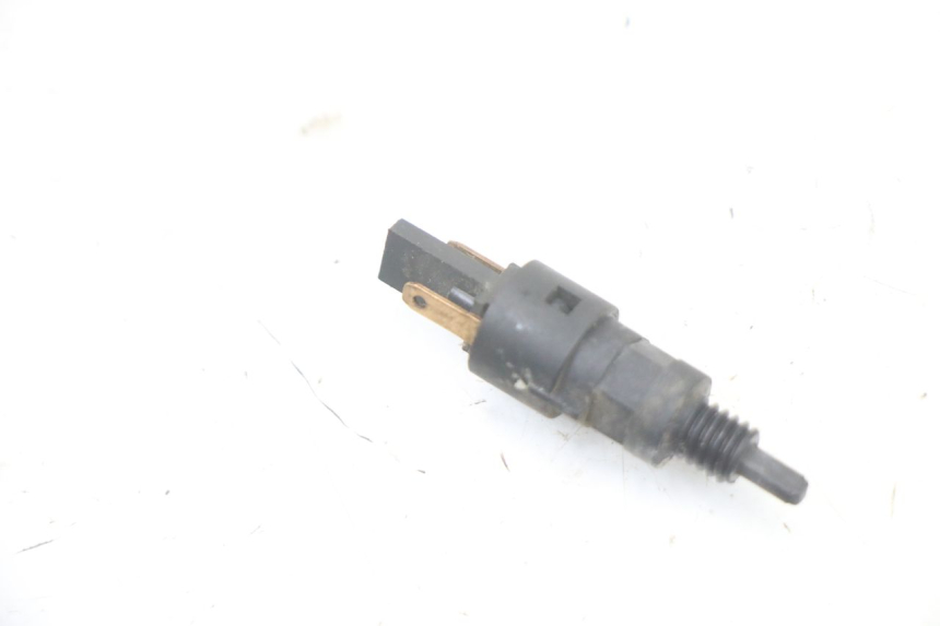 photo de CONTACTEUR FEU STOP GAUCHE PEUGEOT SPEEDFIGHT 3 LC 2T 50 (2009 - 2015)