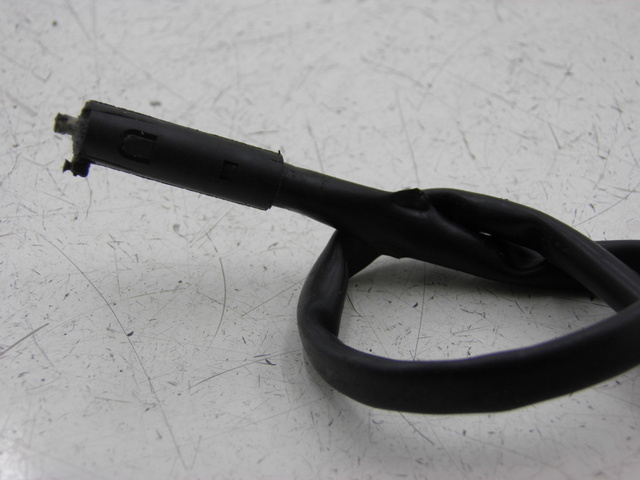 photo de CONTACTEUR FEU STOP GAUCHE TNT MOTOR ROMA 10' 4T 50 (2007 - 2018)