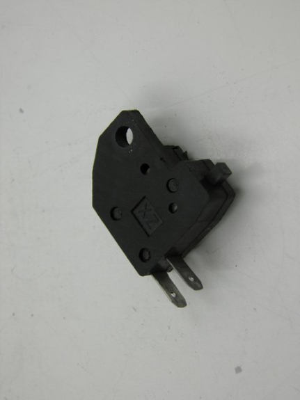 photo de CONTACTEUR FEU STOP PEUGEOT V-CLIC VCLIC 50 (2007 - 2013)