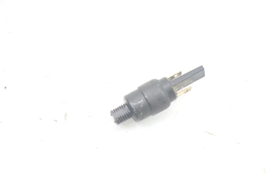 photo de CONTACTEUR FEU STOP PIAGGIO MP3 LT 400 (2007 - 2012)