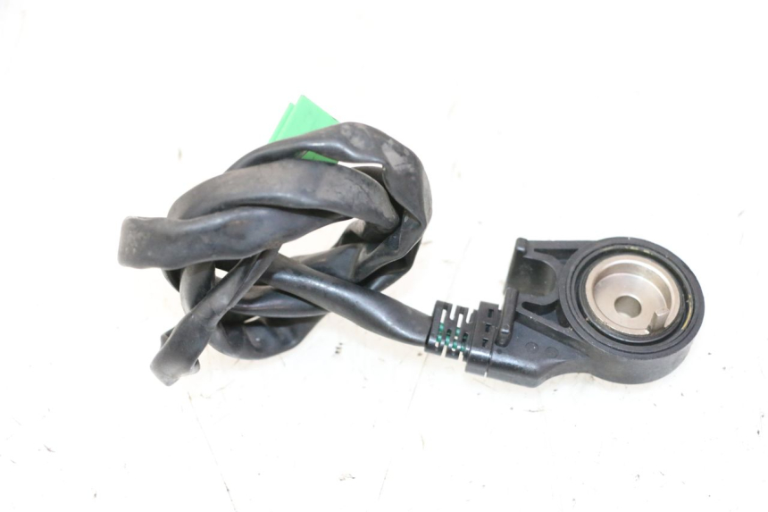 photo de COUPE CONTACT BEQUILLE HONDA FES S-WING SWING ABS 125 (2007 - 2015)