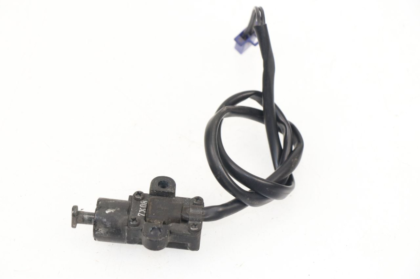 photo de COUPE CONTACT BEQUILLE YAMAHA XMAX X-MAX 125 (2006 - 2009)
