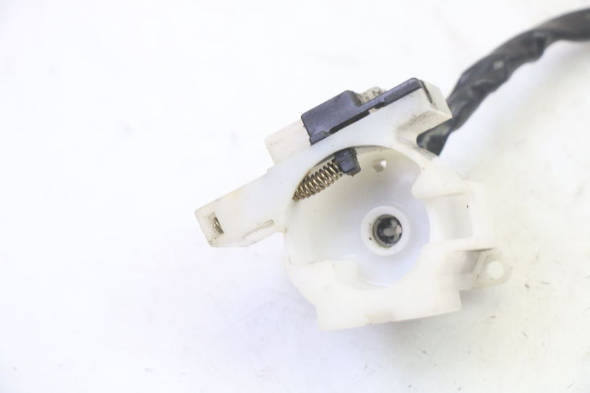 photo de COUPE CONTACT SUZUKI BURGMAN 125 (2007 - 2014)