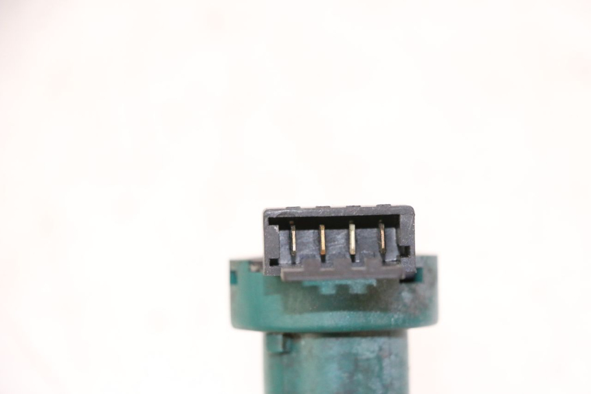 photo de COUPE CONTACT PIAGGIO LXV 4T 50 (2009 - 2013)