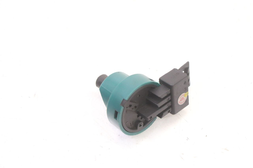 photo de COUPE CONTACT PIAGGIO NRG POWER PUREJET 50 (2018 - 2021)