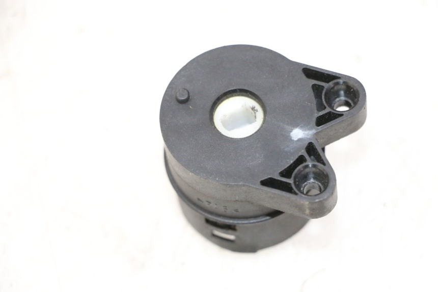 photo de COUPE CONTACT PEUGEOT SATELIS 125 (2006 - 2009)