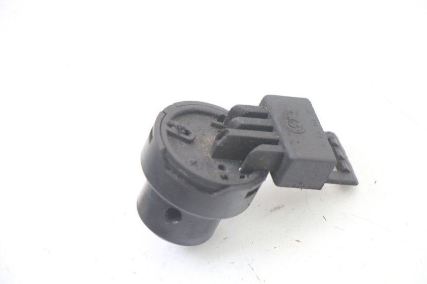 photo de COUPE CONTACT GILERA STALKER 50 (1997 - 2005) - Détail de la pièce