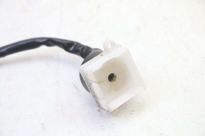 photo de COUPE CONTACT PEUGEOT STREETZONE I 2T 50 (2018 - 2020)