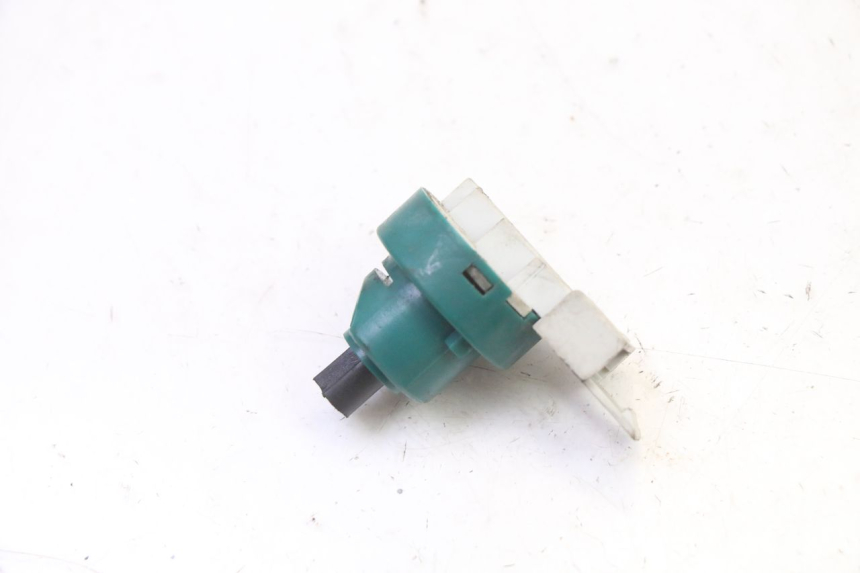 photo de COUPE CONTACT PIAGGIO X9 EVOLUTION 125 (2003 - 2007)