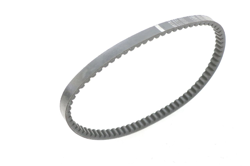 photo de COURROIE PEUGEOT KISBEE 4T 50 (2018 - 2022) - Gros plan technique