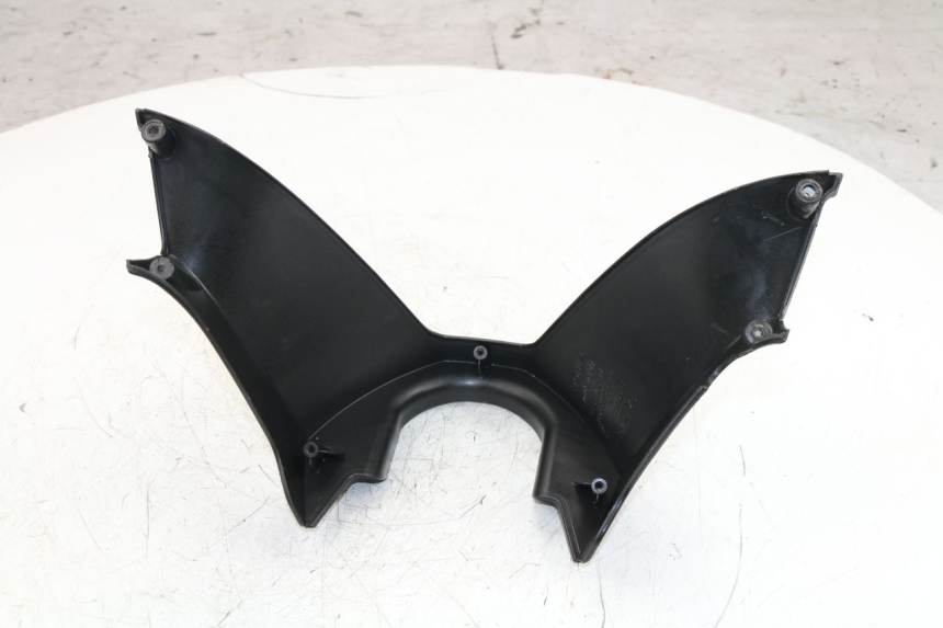photo de COUVRE GUIDON ARRIERE APRILIA ATLANTIC 125 (2003 - 2009)