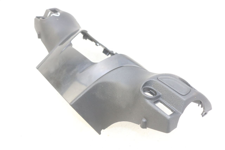 photo de COUVRE GUIDON ARRIERE PIAGGIO BEVERLY 125 (2010 - 2015)