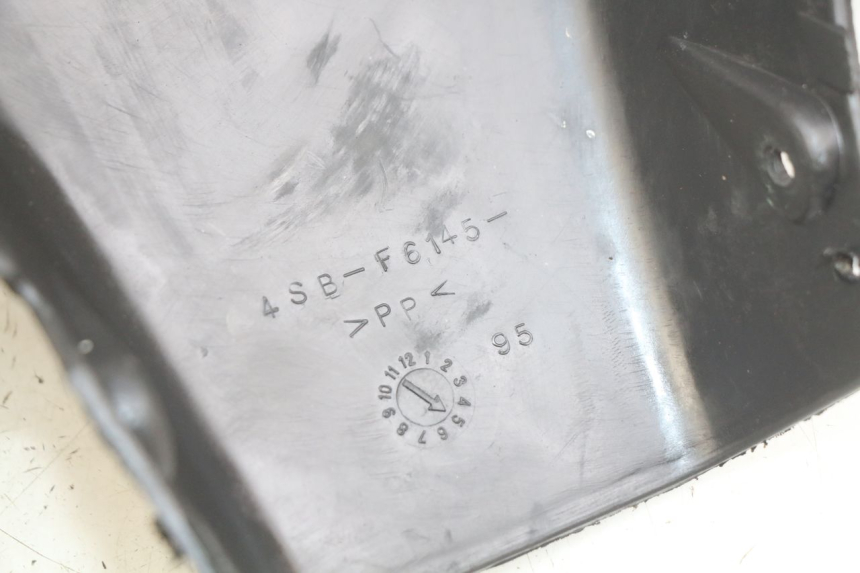 photo de COUVRE GUIDON ARRIERE MBK BOOSTER NEXT GENERATION 50 (1995 - 1998) - Zoom état d’usage