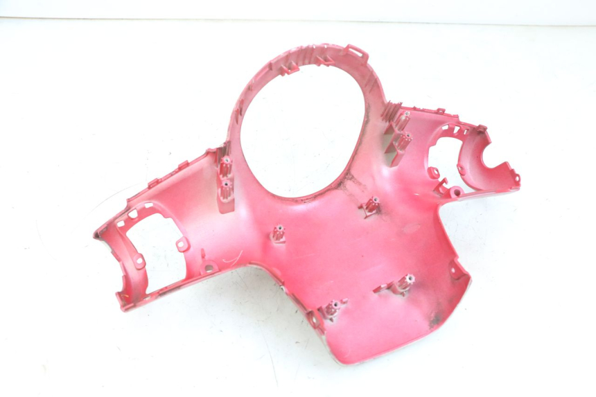 photo de COUVRE GUIDON ARRIERE PEUGEOT DJANGO 4T 50 (2014 - 2019) - Vue d’ensemble