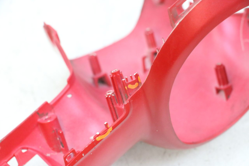 photo de COUVRE GUIDON ARRIERE PEUGEOT DJANGO 4T 50 (2014 - 2019) - Marquages et références