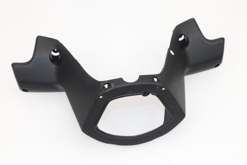 photo de COUVRE GUIDON ARRIERE PEUGEOT ELYSEO 125 (1999 - 2004)