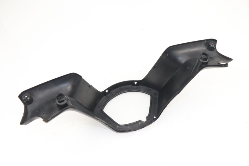 photo de COUVRE GUIDON ARRIERE PEUGEOT ELYSEO 125 (1999 - 2004)
