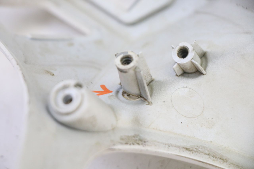 photo de COUVRE GUIDON ARRIERE SYM FIDDLE 3 III 125 (2014 - 2020)