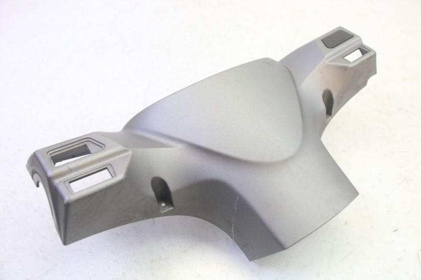 photo de COUVRE GUIDON ARRIERE SYM FIDDLE 3 III 125 (2014 - 2020) - Zoom état d’usage