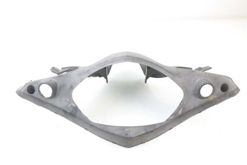 photo de COUVRE GUIDON ARRIERE MBK FLAME X 125 (2004 - 2007)