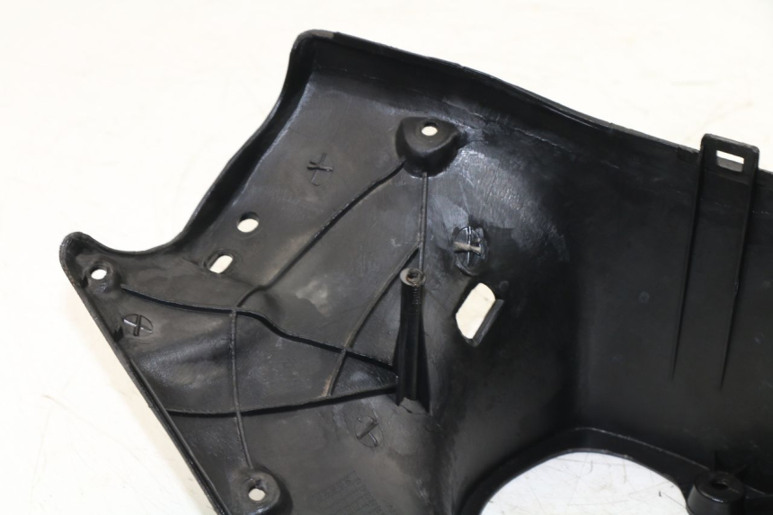 photo de COUVRE GUIDON ARRIERE KEEWAY F-ACT FACT 50 (2006 - 2011)