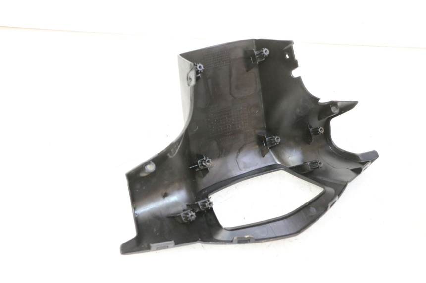 photo de COUVRE GUIDON ARRIERE PEUGEOT KISBEE 2T 50 (2010 - 2017)