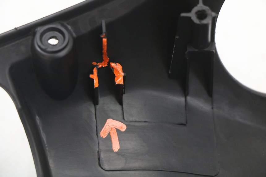 photo de COUVRE GUIDON ARRIERE KYMCO AGILITY CARRY 50 (2011 - 2020)