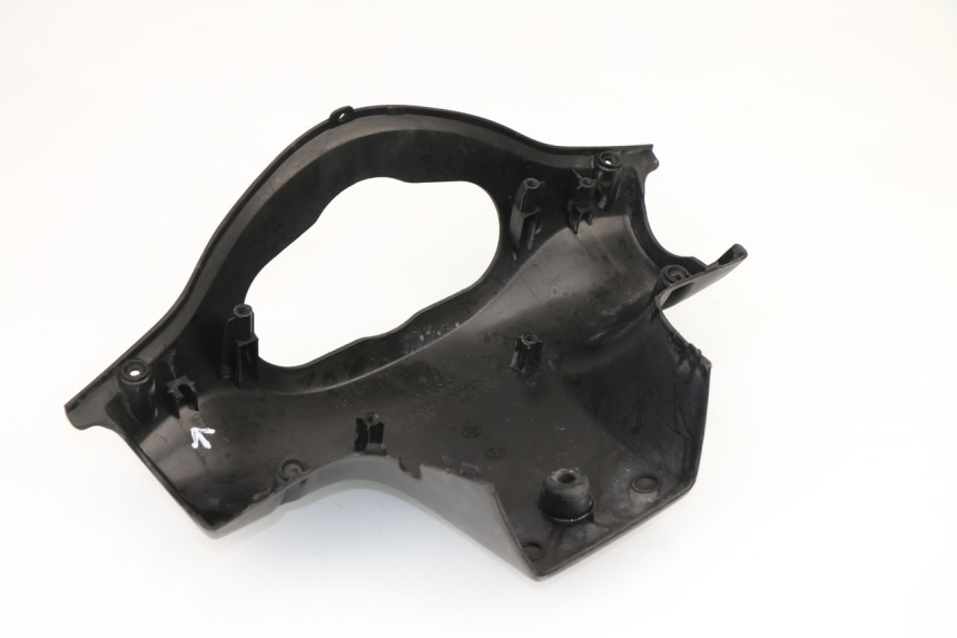 photo de COUVRE GUIDON ARRIERE KYMCO AGILITY PREMIUM 50 (2007 - 2010)