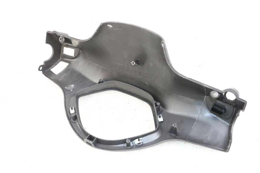 photo de COUVRE GUIDON ARRIERE PIAGGIO LIBERTY 4T 50 (2004 - 2008)
