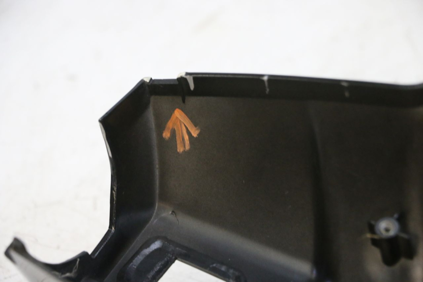 photo de COUVRE GUIDON ARRIERE KYMCO LIKE 125 (2009 - 2016) - Pièce contrôlée